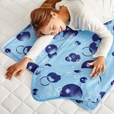 LIV MOM 冷水涼墊, 混色