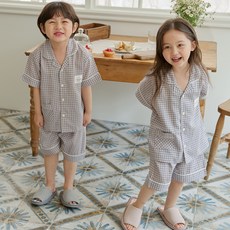 Jjiniya 學生 Boen 天絲短袖睡衣上下套裝