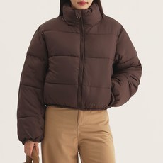 Elsso 女款日常寬鬆感立領短版鋪棉外套