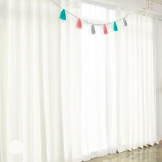 Home in Home Chareureu Full-dal 白色遮光窗簾組, 牛奶白