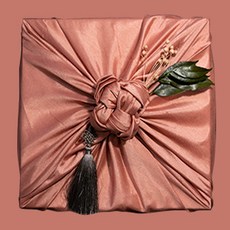 Seoga 宮中祕法桔梗蜜餞290禮盒+粉紅色包巾+禮品袋, 1組, 290g