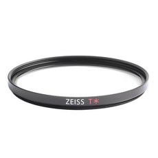 ZEISS 蔡司 T* 鍍膜UV濾鏡 高光穿透 畫質更佳 防護鏡頭 免受損害 快速裝卸 使用便捷 67mm, 1個