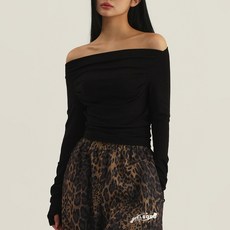 Elsso 女款柔美性感垂墜感露肩長袖T恤