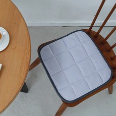 아망떼 소울메이트 플란넬 극세사 퀼팅방석