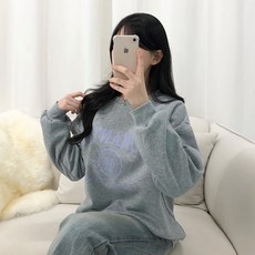 PEONIST 女性浪漫圓領大學T恤