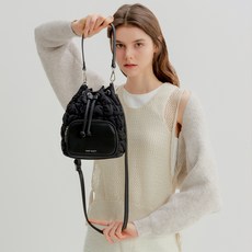 세인트스코트 에이든 여성용 퀼팅 버킷백 NBK7751