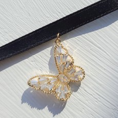 노이드비 핸드메이드 유리나비 블랙 공단리본끈 초커목걸이