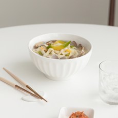 SSUEIM 韓國製 Candy 麵碗, 柔和白, 1個