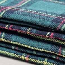 聖誕氛圍感性餐桌布, 綠黃色格紋, 140 x 260 cm