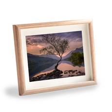 包含時間和時刻的 AppleMint 矩形框, Natural Wood Color