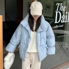 Elsso 女款輕量寬鬆感立領牛角扣保暖鋪棉外套