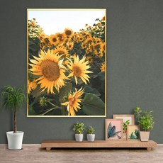 Mabel In Home 室內裝飾招財向日葵海報 + 鋁製畫框, 金色