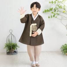 GAON BABY HANBOK 男童用獨特印花畫報韓服套裝 AM238