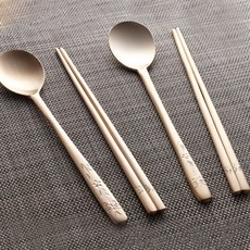 GOLDEN BELL Ari與花蝴蝶鍮器夫婦湯筷組, 1套, 湯匙 2p + 筷子 2p
