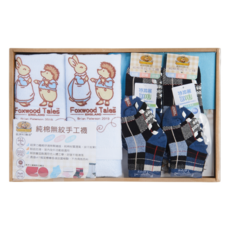 Foxwood Tales 狐狸村傳奇 愛心足物禮盒, 1盒