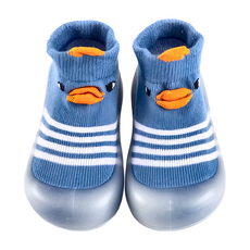 寬頭防滑透氣膠底學步鞋