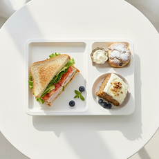 On The Kitchen 韓國製美耐皿早午餐餐盤, 1個, 奶油色