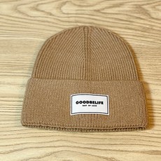 올러바웃 심플한 스퀘어 라벨 니트 비니