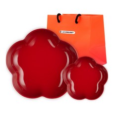 LE CREUSET 花朵盤 12cm + 20cm 套組 + S號購物袋, 1套, 花朵盤 12cm + 20cm + S號購物袋, 紅色