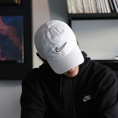 Nike H86 Essential Heritage 球帽白色 (943091-100), 白色的