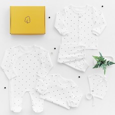 moms nature 嬰幼兒有機純棉連身衣 + 包屁衣 + 內衣 + 新生兒帽 4件組 彌月禮盒