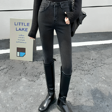 高腰彈力貼身牛仔褲 棉+聚酯纖維材質