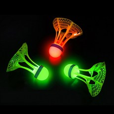 Masyatoo 防風高速LED羽毛球, 隨機出貨, 1套, 3入