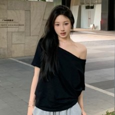PEONIST 女款寬鬆露肩短袖T恤