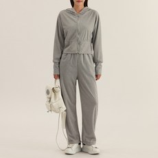 Elsso 女款連帽拉鍊外套 + 寬版束口褲套裝