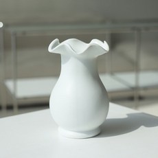 Haru Gonggan Ariel 陶瓷花瓶, 霧面白色