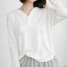 女款基本款連帽長袖素色T恤 TSP1000