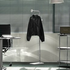 하우스레시피 바인 키 낮은 스탠드 행거, 크롬