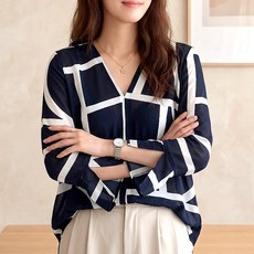 LUNAGIRL 印花喇叭袖雪紡襯衫