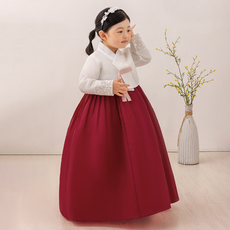 Gaon Hanbok Yeomeok 紅色花朵刺繡女童韓服套裝 AW180