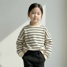 CONTIKIDS 女童Hachi針織衫