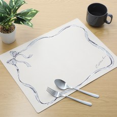 [쿠팡수입] 니토리 PVC 테이블매트 2개입, 32 x 42 x 2 cm, 리본