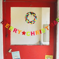 毛氈字母掛旗, 聖誕快樂, 1個