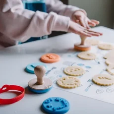 Super Petit小小廚師矽膠餐墊 FSC認證木質章 3 矽膠造型模具 可放洗碗機烘碗機 攜帶方便外出首選, 餅乾, 1個