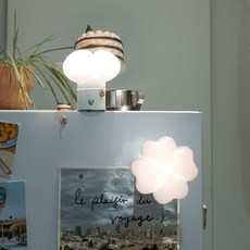 레나에너지 포터블 마그넷 네잎클로버 LED 충전식 무선 테이블 인테리어 무드등, 화이트 레귤러