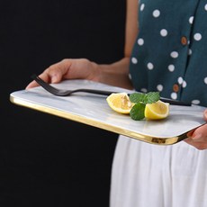 Market Pio 廚房金色邊框大理石托盤 小款, 白色, 1個