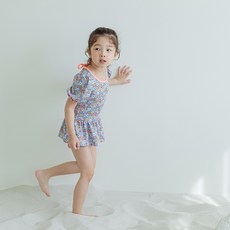 女童 Ludiakids 花朵連身泳裝