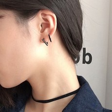 디아더컬러 미니멀 삼각 데일리 귀걸이 SM 085