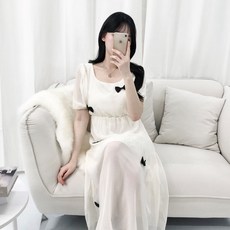 PEONIST 蝴蝶結裝飾泡泡袖長版連身裙, 單一顏色