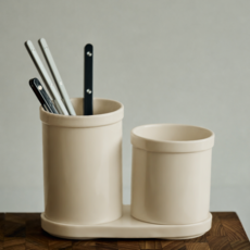 YOON CERAMICS Maison Objet Cozy 餐具筒, 燕麥色, 3個
