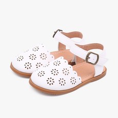 Kiphant 女童打孔皮革涼鞋 Q-10