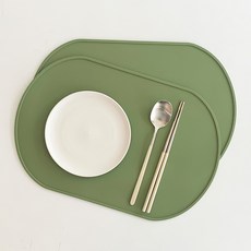 acacia home 矽膠橢圓餐墊, 2個, 29 x 26.5 cm, 橄欖綠