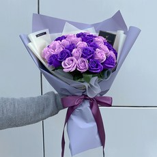 EPLYN 50朵玫瑰香皂花大型花束, 紫色混合