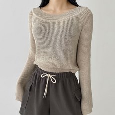 플랜데이 여성용 차분한 톤다운컬러 입술넥 긴팔 크롭 니트