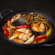 부산13번중매인 갓잡은 생물 고등어 시래기 조림 씨키트 세트 800g, 1세트