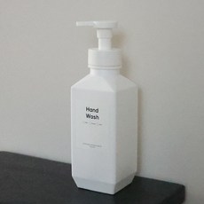 뉴앤룩 소분 용기 폴리 거품형 600ml + 방수 라벨스티커, 1개, 화이트